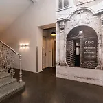 Stunning Designer Apartment With Terrace