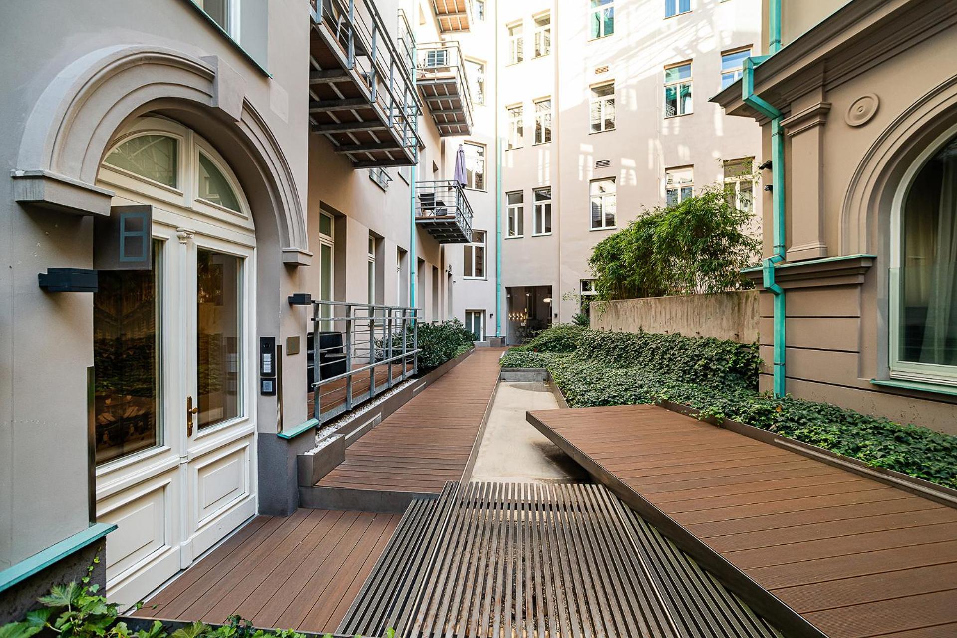 Stunning Designer With Terrace Appartamento Praga